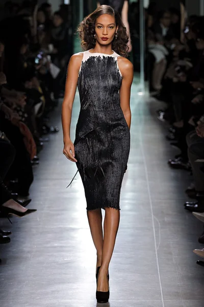 Look 29